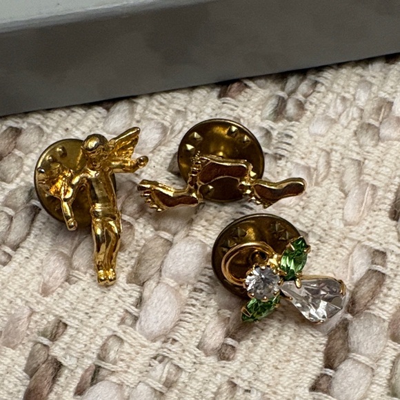 Vintage Pin Set - Picture 4 of 4